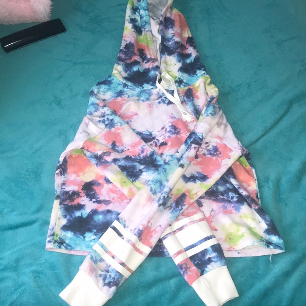 CROP TOP HOODIE